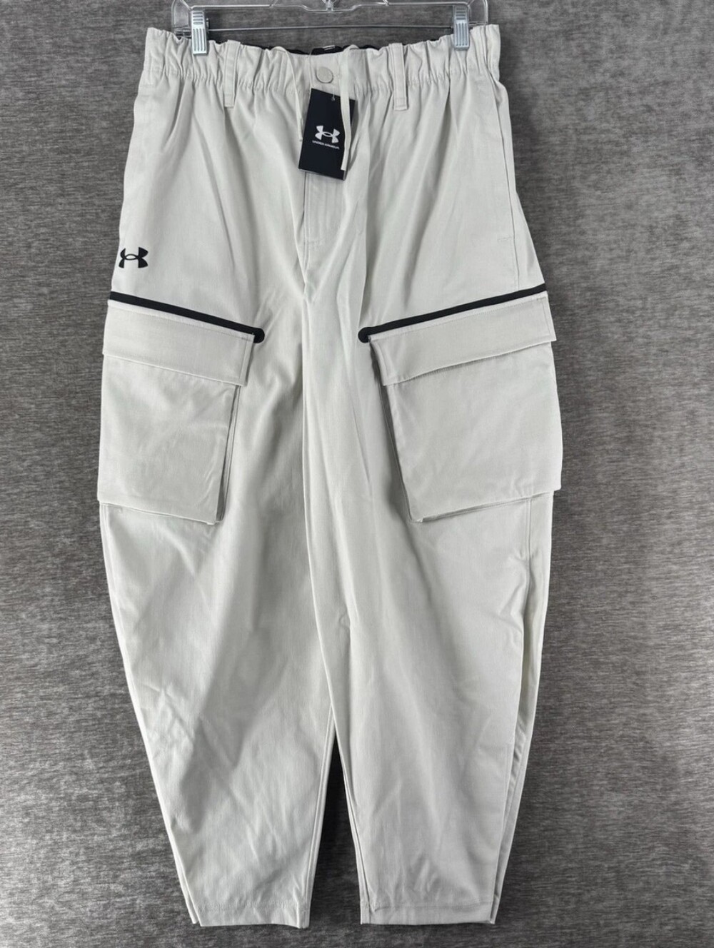 Under Armour Unstoppable Cargo Pants Men’s Medium Off-White
